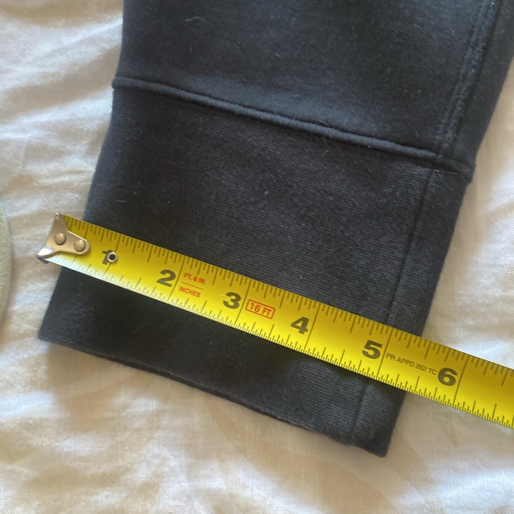 Men’s adidas adicolor neuclassic joggers. So medium - Picture 6 of 7